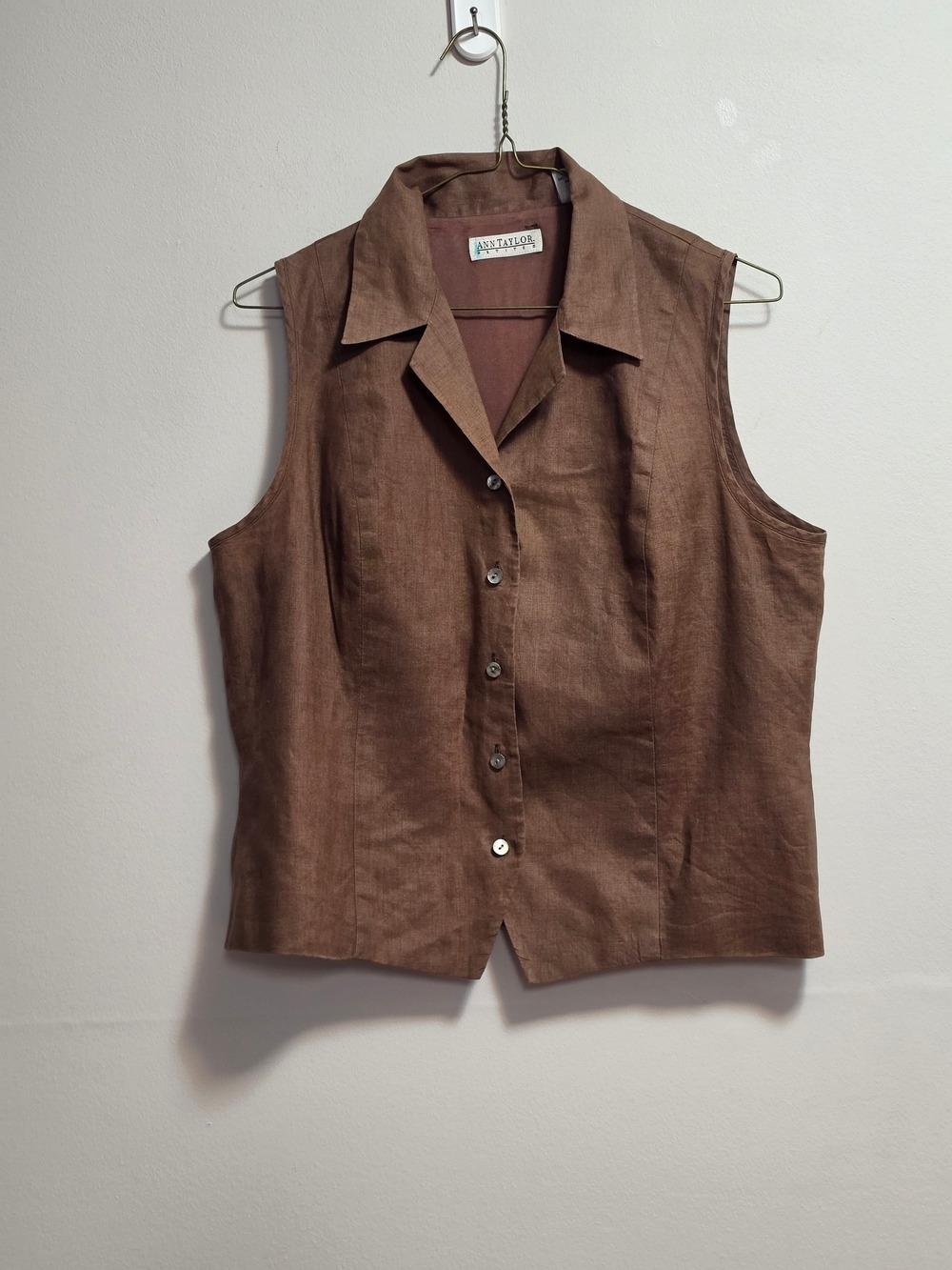 Vintage Ann Taylor Brown Sleeveless 100% Linen Blend Button Front Top Size 12P